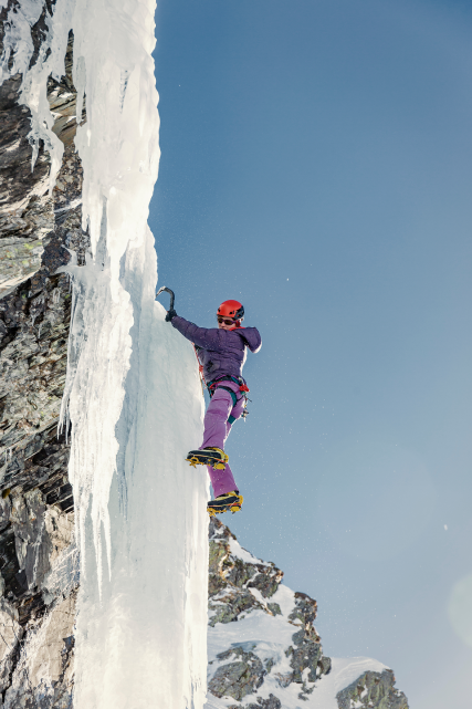 Ice falls climbing