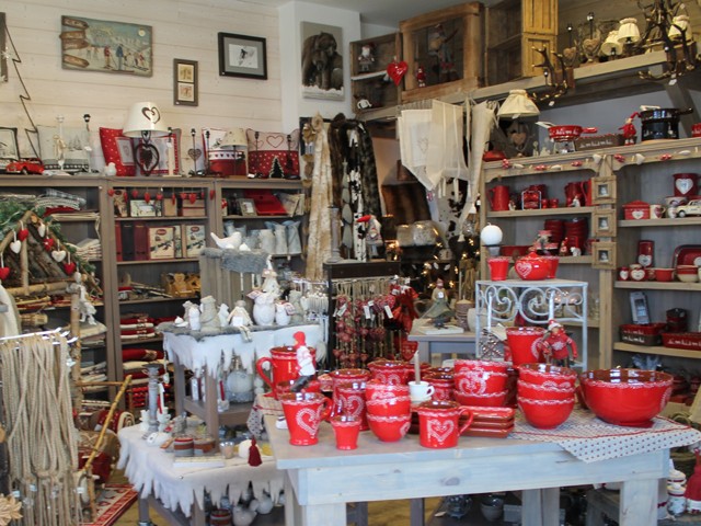 Shops & services