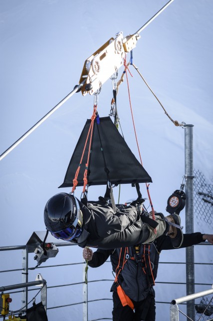 Tyrolienne de l'Aiguille Rouge