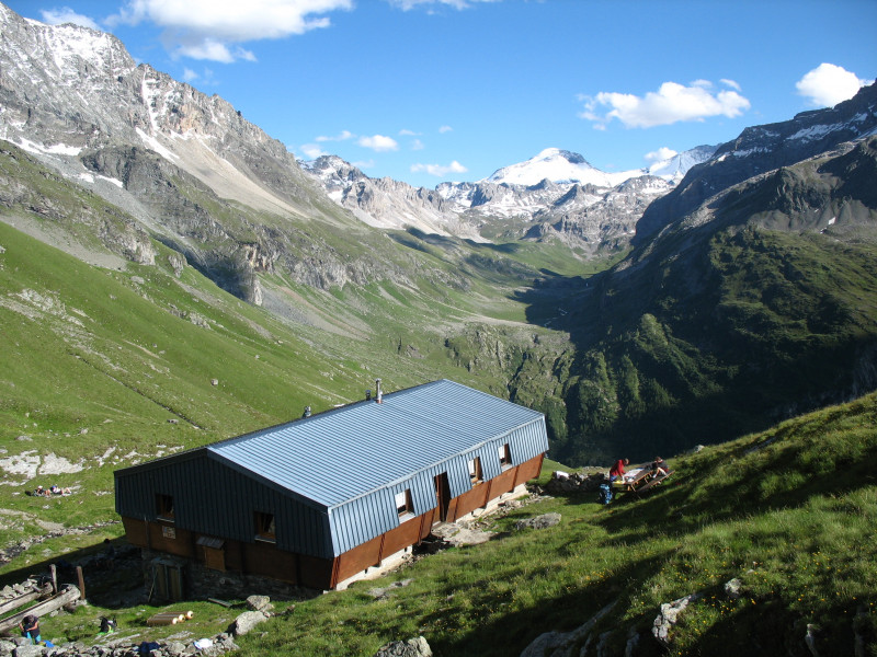Grandes randonnées : via Alpina, GR5, GTT