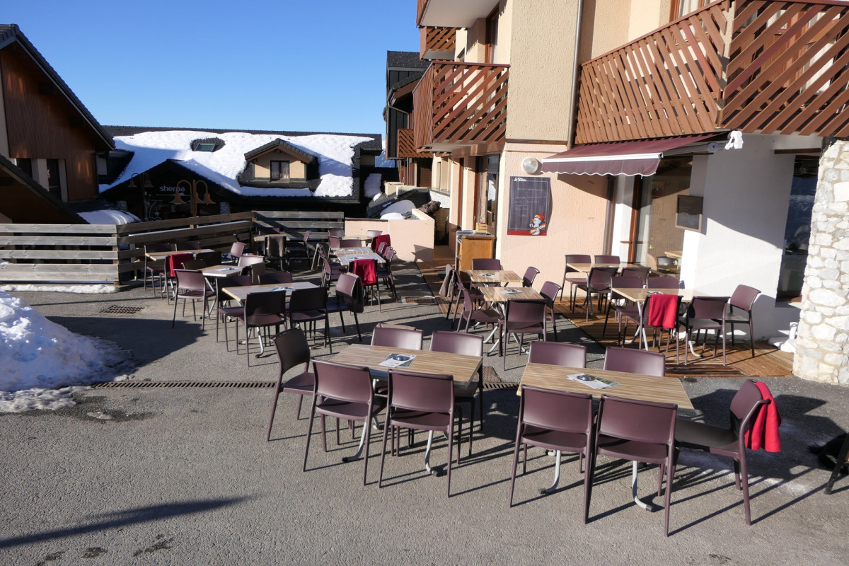 Rilax terrasse - © Office de tourisme de Peisey-Vallandry Rilax terrasse