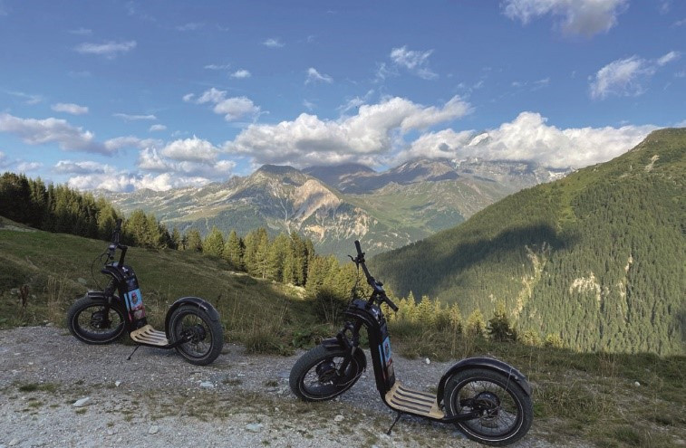 e_trott.jpg e_trott.jpg