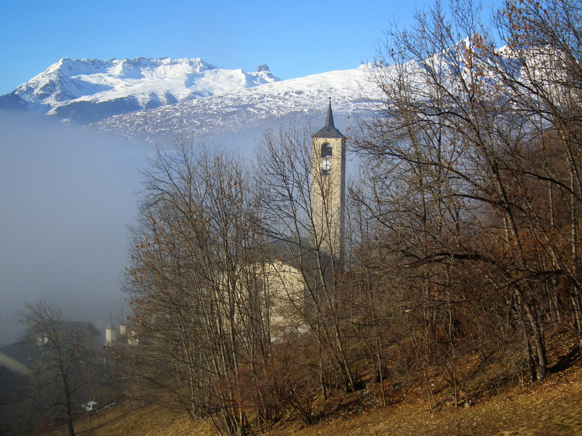Tour du bois de l'église de Peisey
