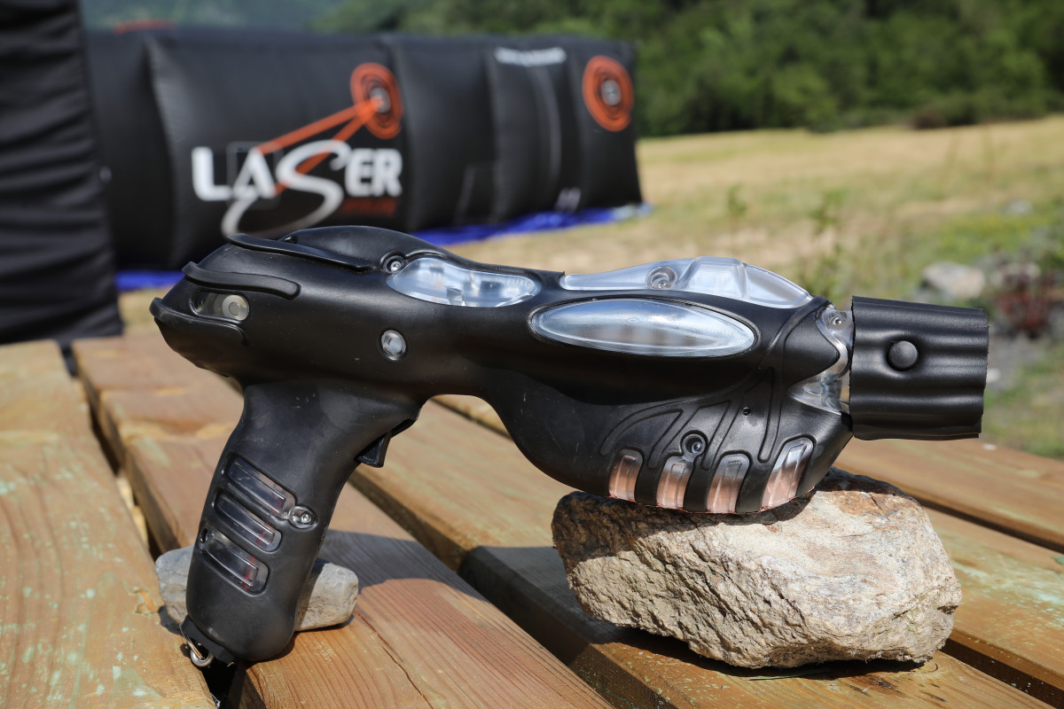 Laser Attitude Laser Attitude