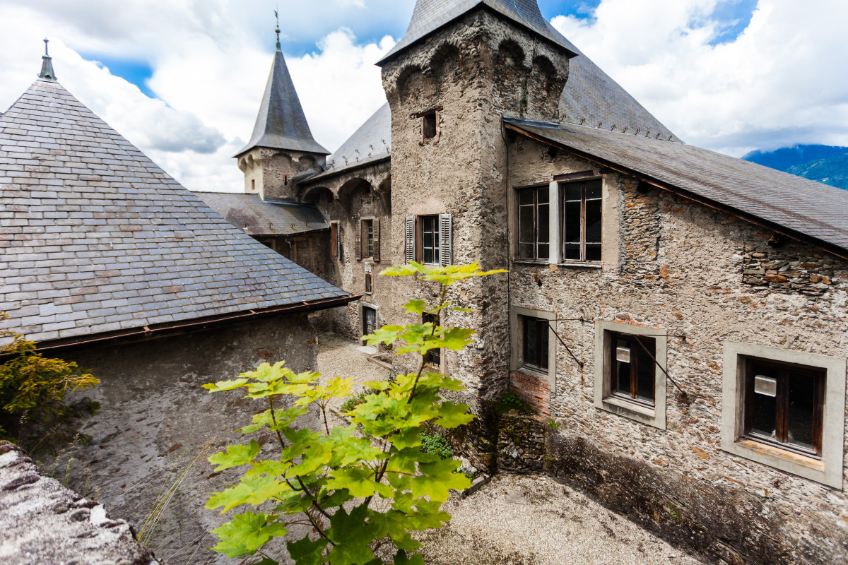 Chateau Manuel de Locatel Chateau Manuel de Locatel