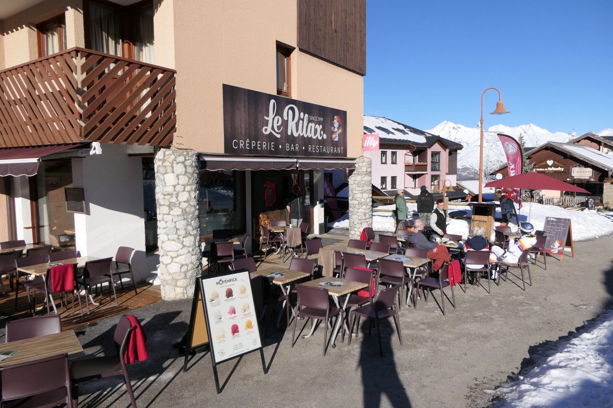 Rilax terrasse - © Office de tourisme de Peisey-Vallandry Rilax terrasse