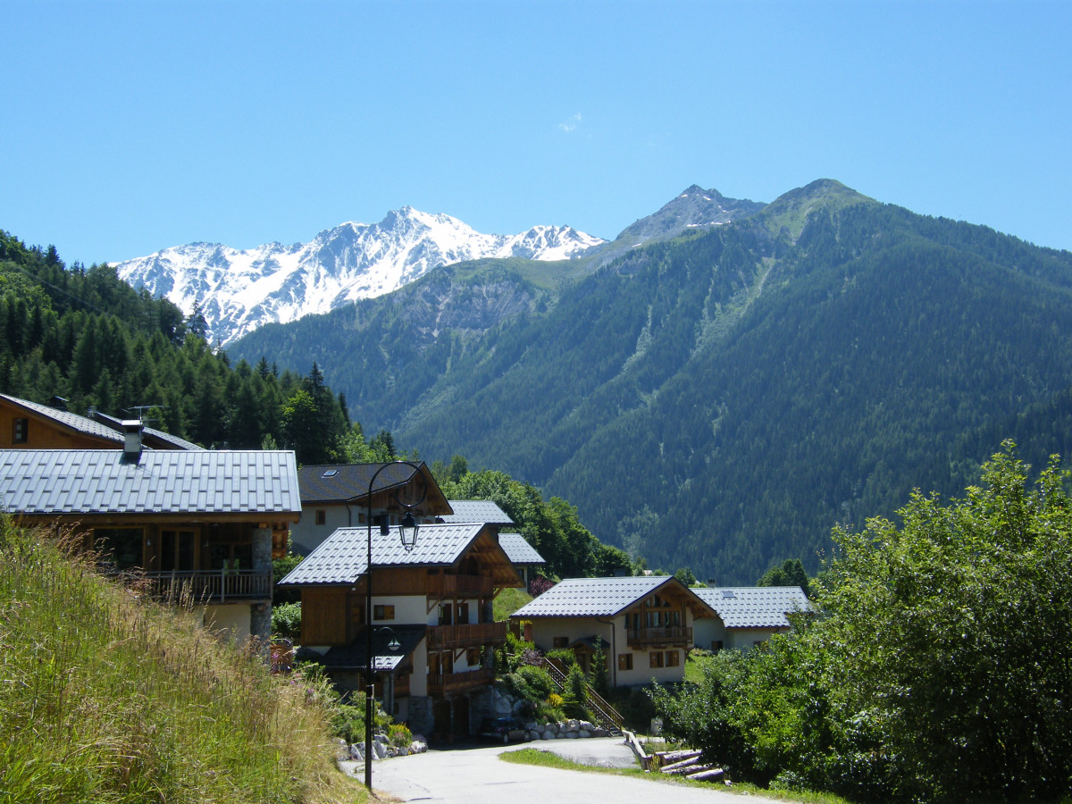 Le Villaret