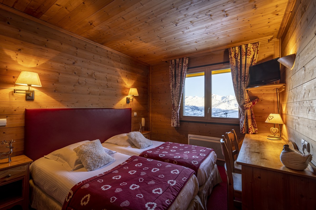 cf-la-vanoise-chambres-et-sdb-1-87678	
