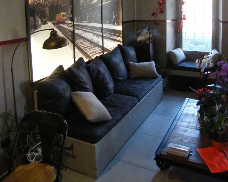 coin salon