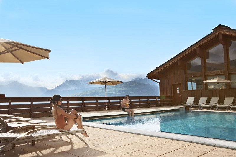 Piscine chauffée en extérieur