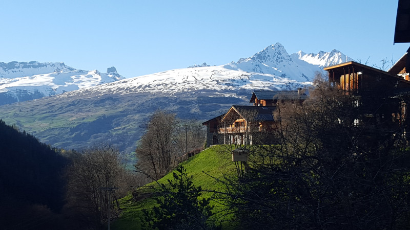 Le Villaret au printemps Le Villaret au printemps