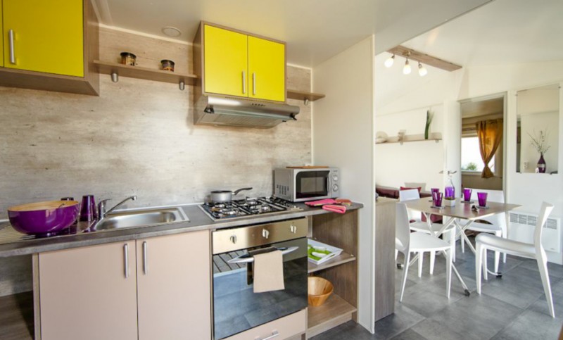 camping-eden-interieur-bungalow-alpes-90403