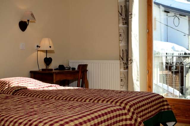 hotel-chalet-la-tarine-village-de-peisey-8-8355