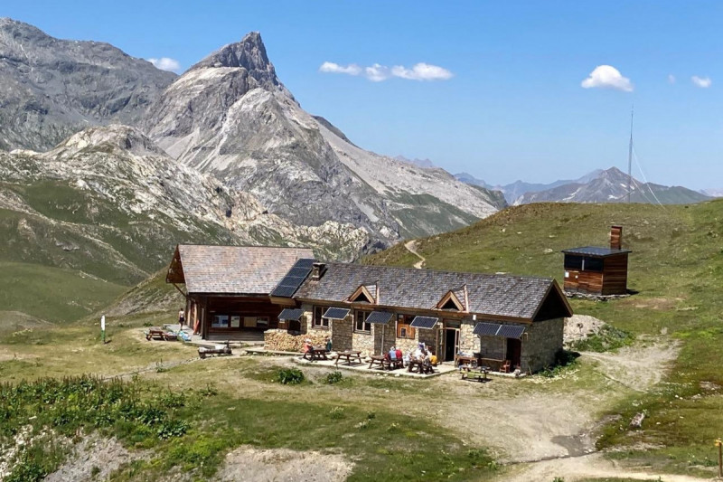 Refuge du Col du Palet