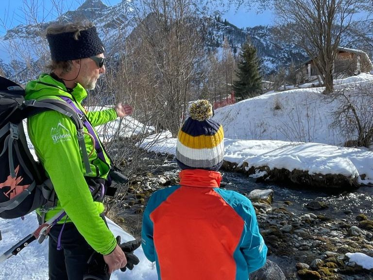 Schneeschuhwanderung mit Rentieren und Führer – Auf den Spuren der Wölfe_Peisey-Vallandry - © Au Baudet Malin Schneeschuhwanderung mit Rentieren und Führer – Auf den Spuren der Wölfe_Peisey-Vallandry