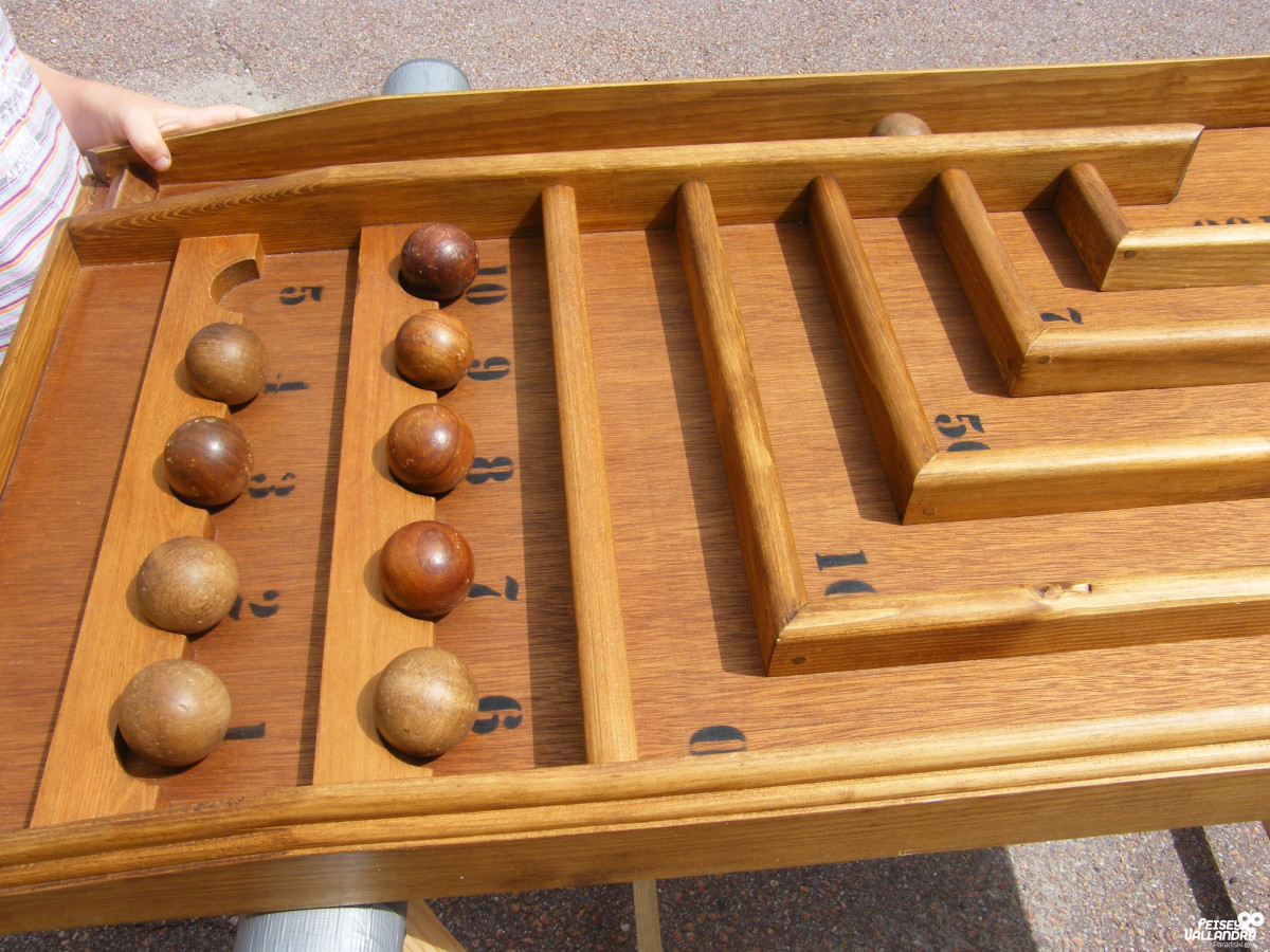 Jeu géant en bois