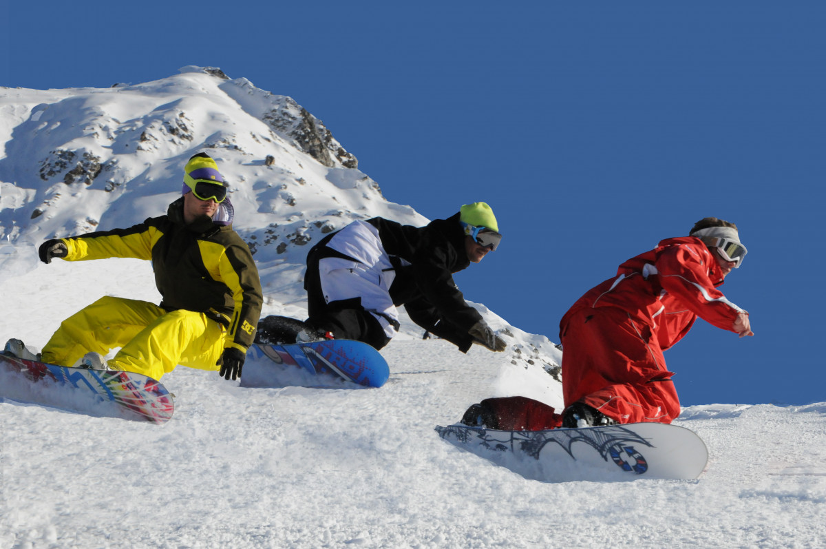 Cours collectifs de snowboard - © Luc Jovet Cours collectifs de snowboard