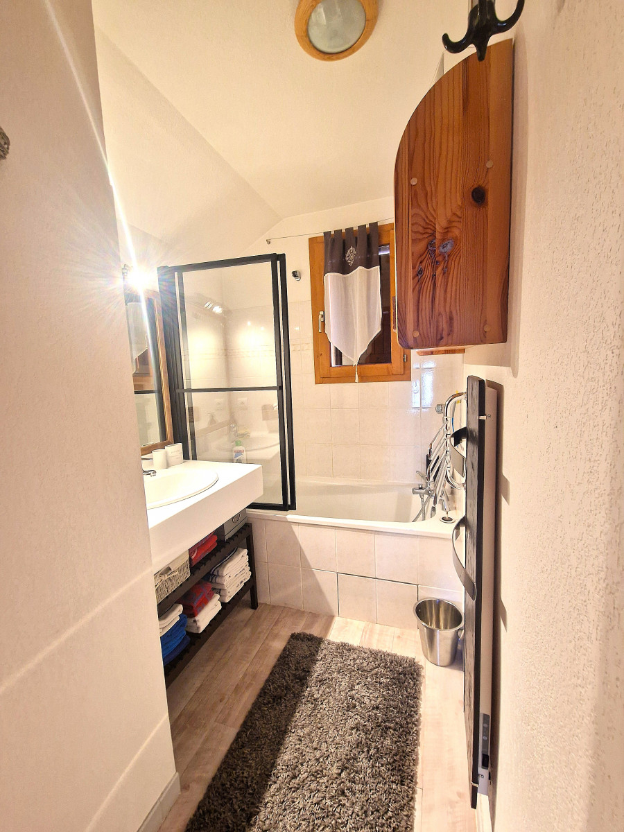 2-nde-salle-de-bains-1265901-1440427