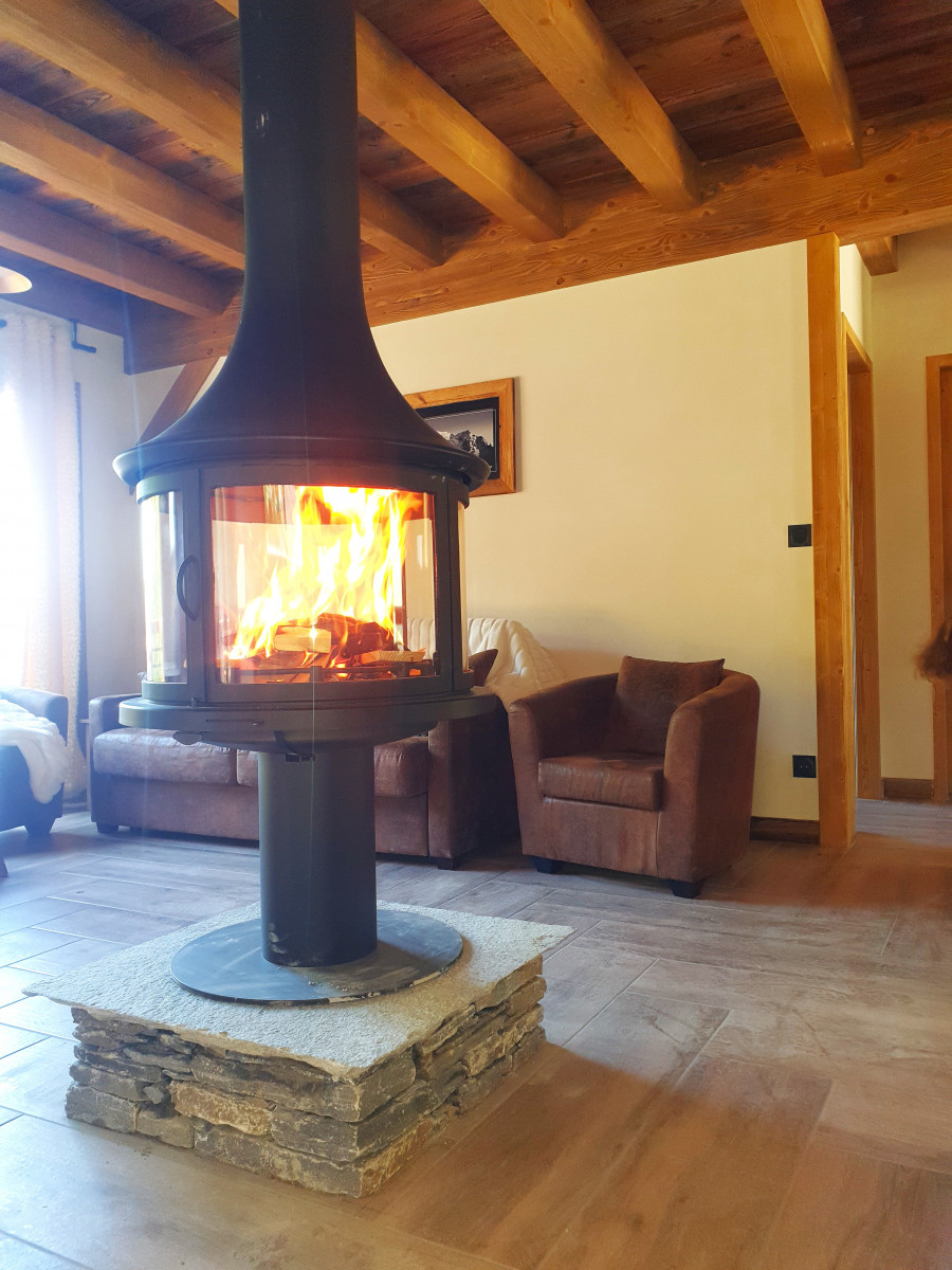 20230811-130549-132869-1449809 20230811-130549-132869-1449809