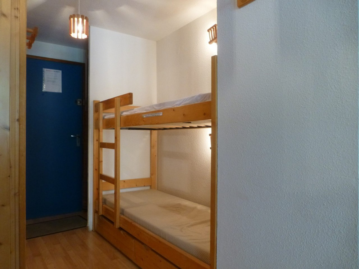 _clients_227321004_photos_20050e_1296029 _clients_227321004_photos_20050e_1296029