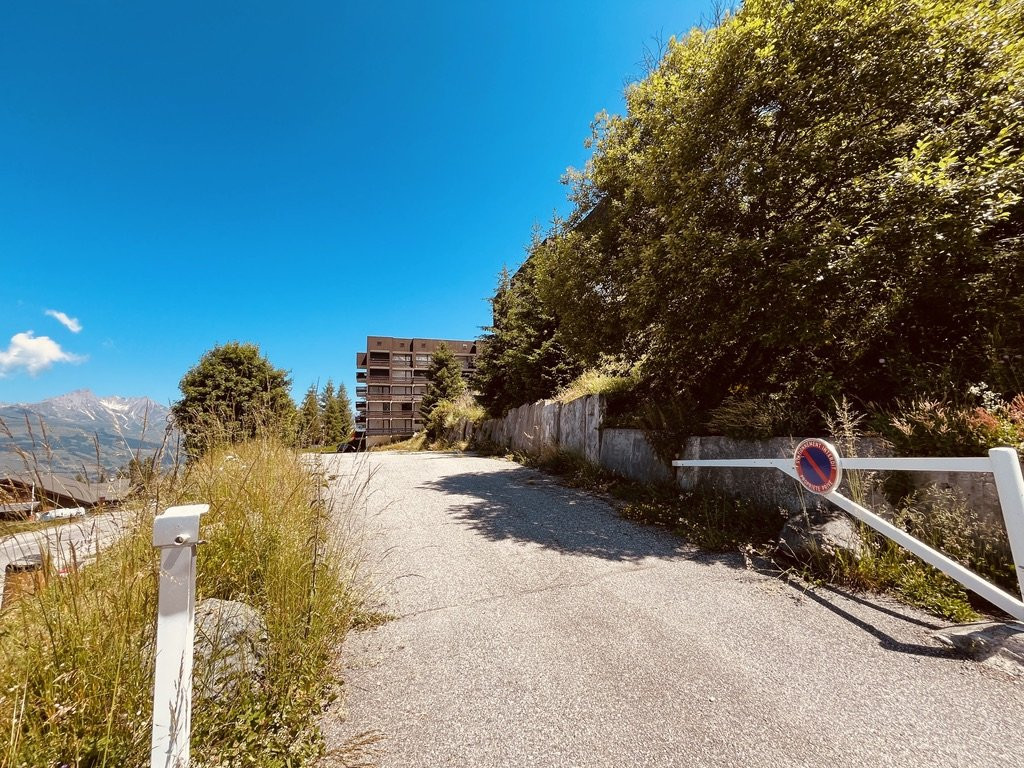 _clients_227321004_photos_20055j_1369683