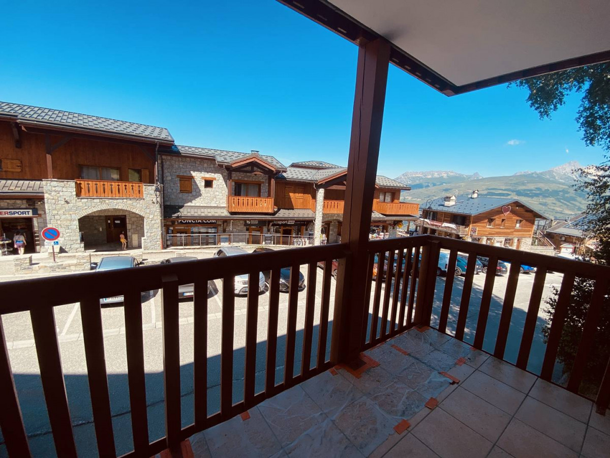 _clients_227321004_photos_24189k_1334498 _clients_227321004_photos_24189k_1334498