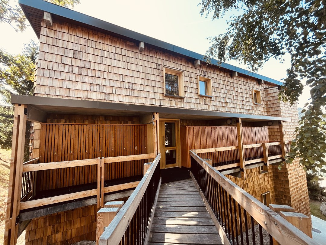 _clients_227321004_photos_25624m_1324831