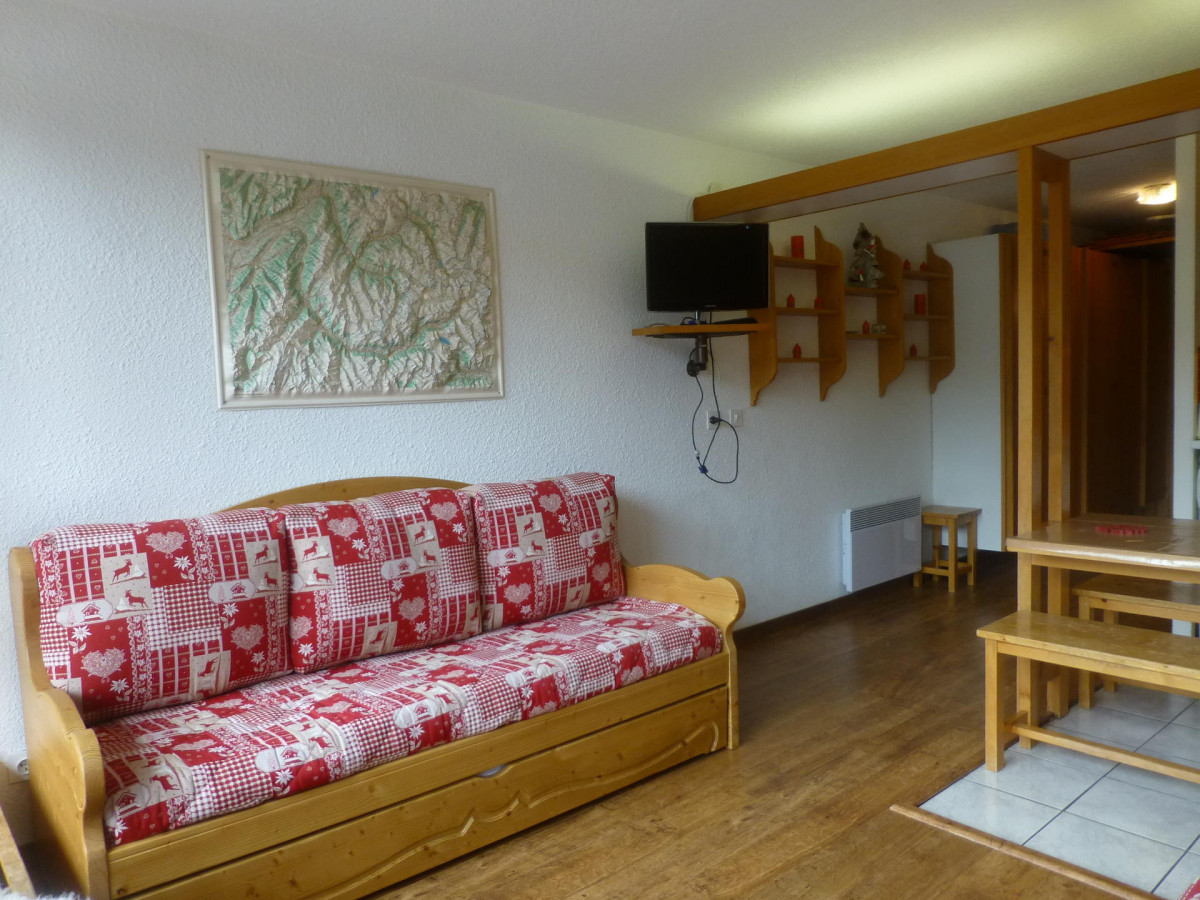 _lv_images___lot_0000064101_02_66817