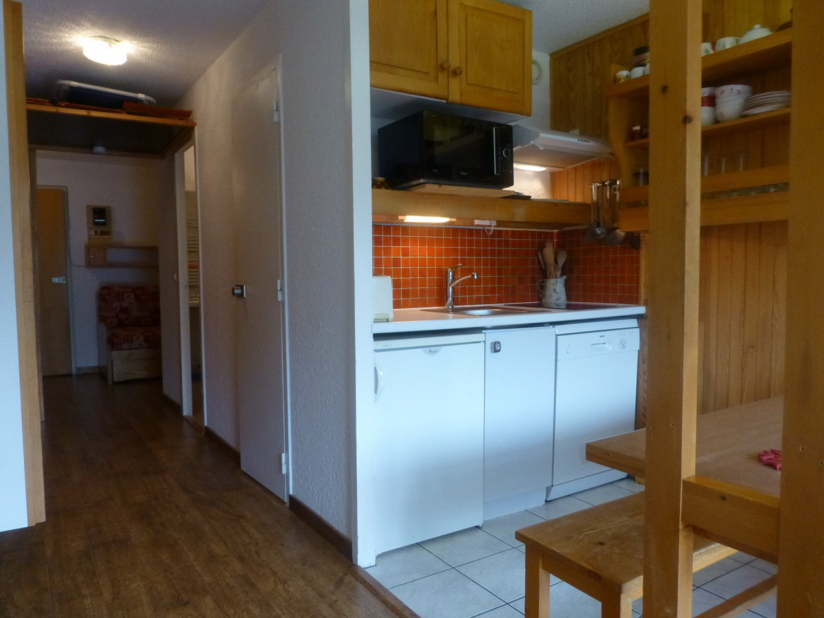 _lv_images___lot_0000064101_05_66820