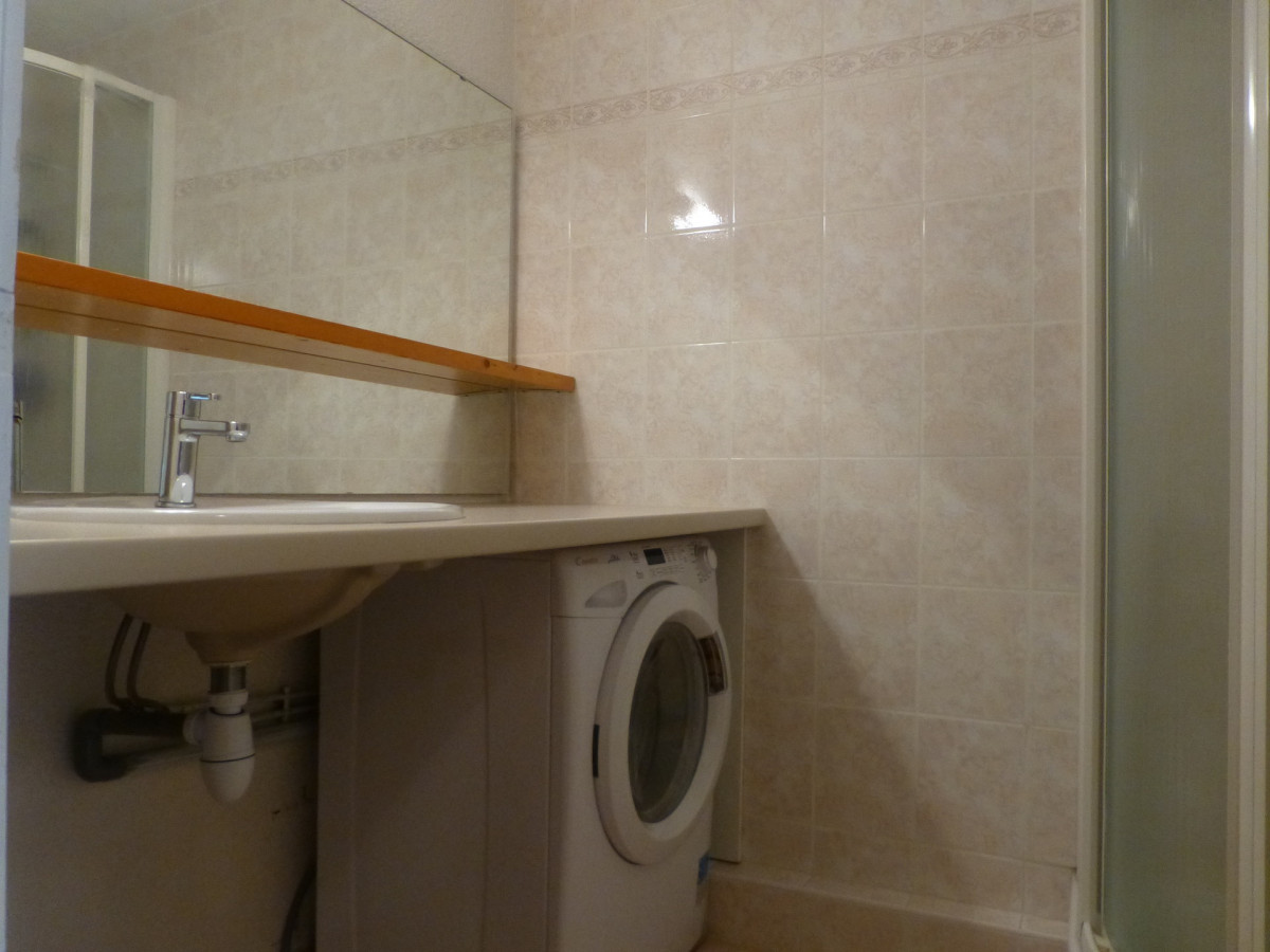 _lv_images___lot_0000064101_08_66823