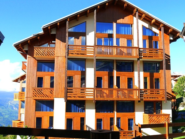 arc-en-ciel-facade-sud-1-10744-14593-41883-1449802