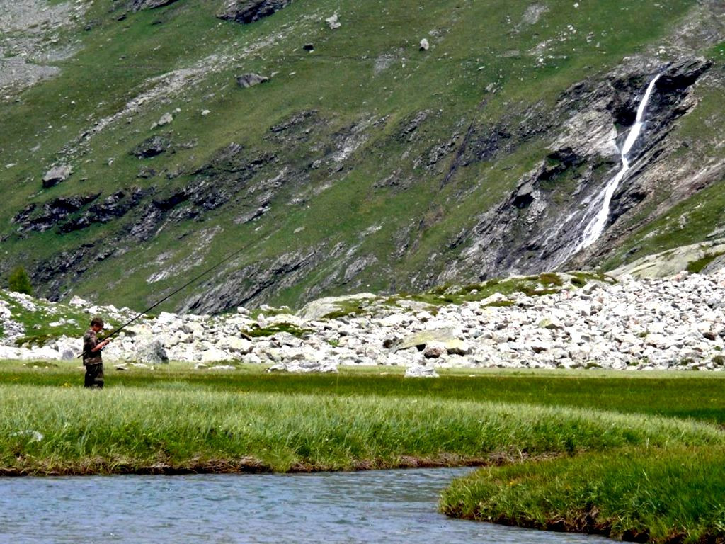 Carte de pêche en lac d'altitude