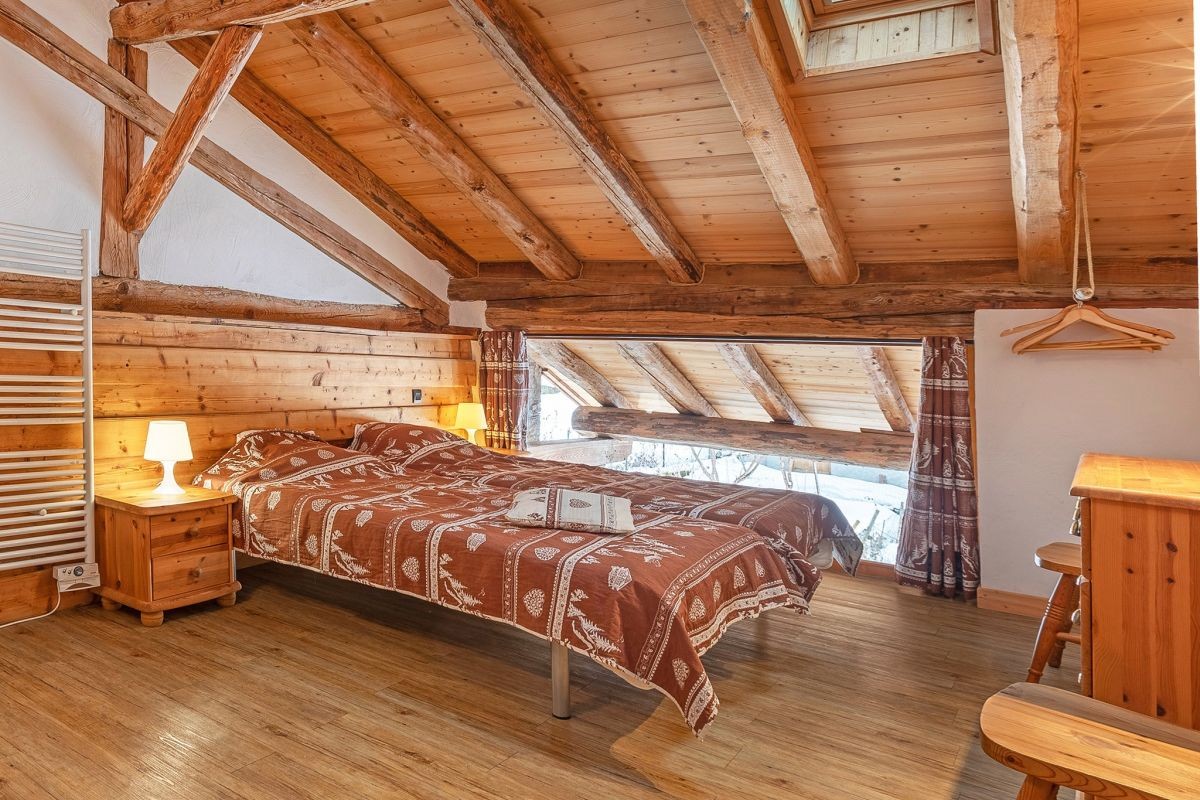 chalet-honore-chambre-comble-53681