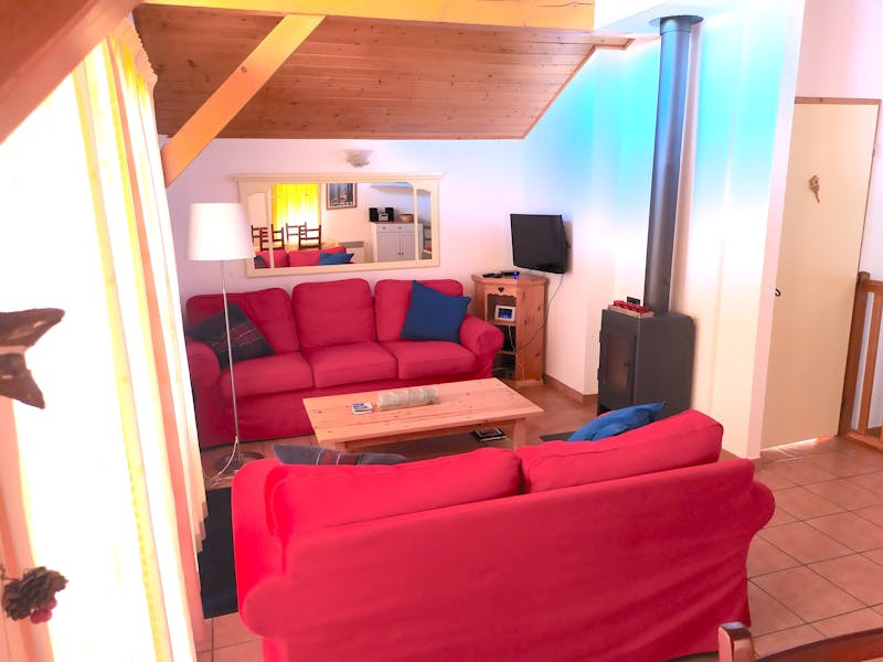 chamois-living-room-62f7ccf7dbeb7-002-939592