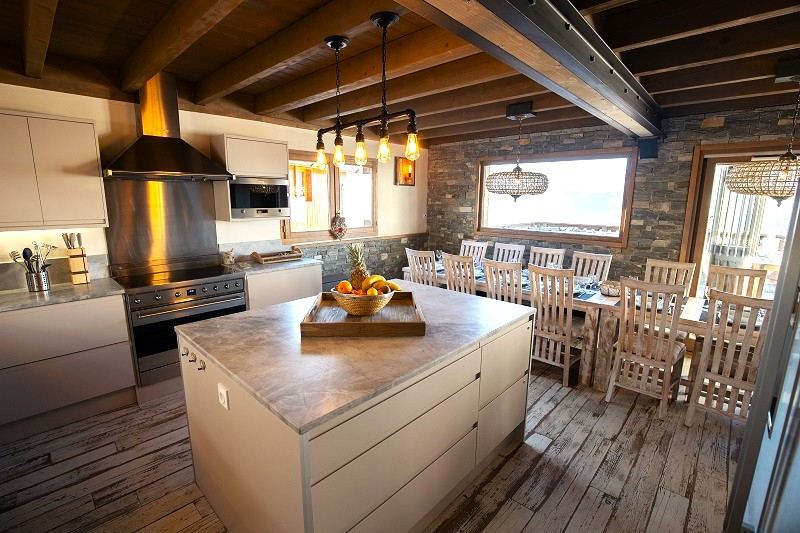 cuisine-salle-a-manger-chalet-artemisia-59355-1465694 cuisine-salle-a-manger-chalet-artemisia-59355-1465694