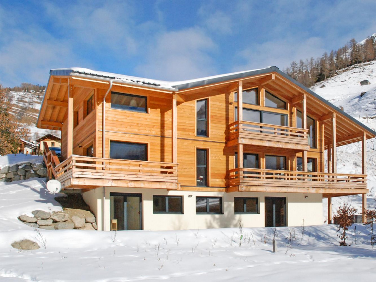 olympe-aussen-winter21553871594-3b2f9ec2-1433884