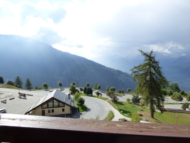 p1070877-32026 p1070877-32026