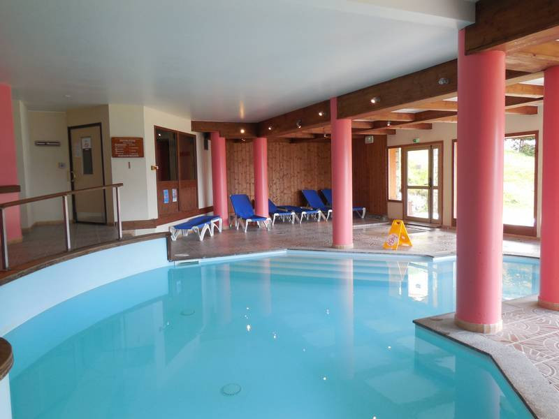 Piscine résidence Arollaie Plan-Peisey Piscine résidence Arollaie Plan-Peisey