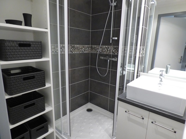 salle-de-douche-1-cret-35-33156 salle-de-douche-1-cret-35-33156