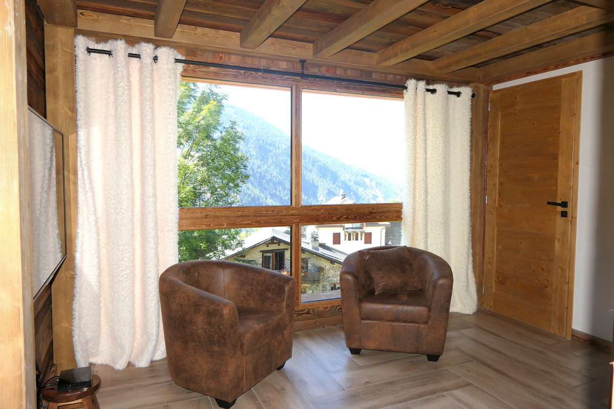 salon-131927-1449825 salon-131927-1449825