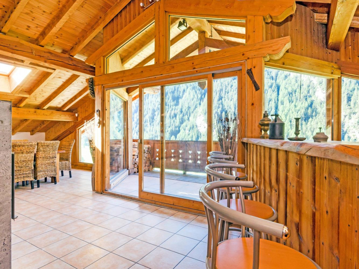 ulysse-wohnraum1-neu-b1611057695-338e019f-1433968