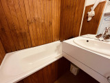 _clients_227321004_photos_20041e_976042