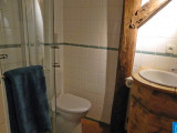 chalet-myrtille-nancroix-salle-de-bain-64852