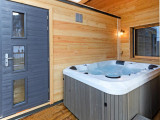 chalet-perle-des-alpes-whirlpool-beispiel-b1743007983-9a1d4e1f-926594