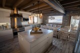 cuisine-salle-a-manger-chalet-artemisia-59355