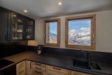 go-alpine-30-praz-de-l-ours-0-kitchen-view-61644