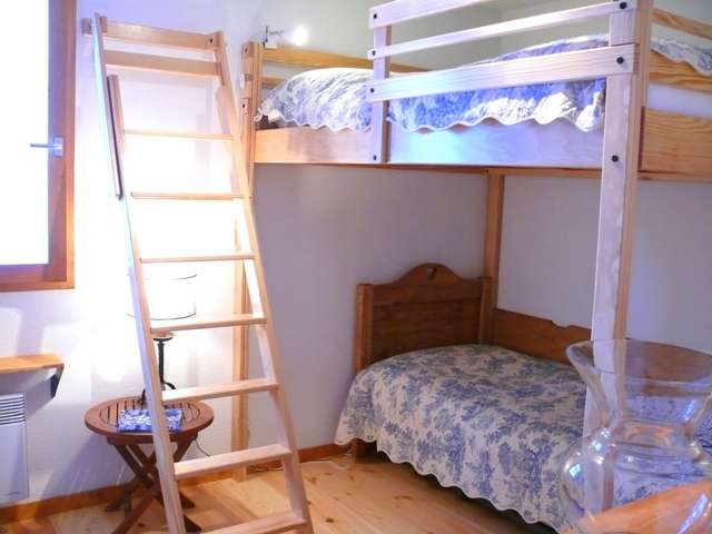 13-choucas-chambre