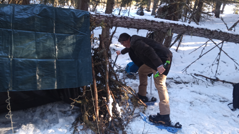 Man vs Wild - © Bistou Montagne Man vs Wild