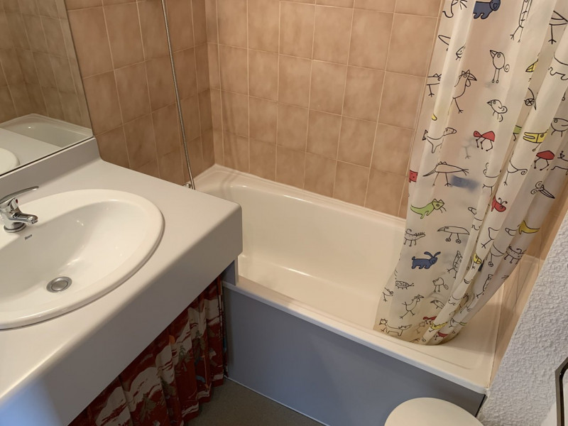 _clients_227321003_photos_25k_1179459