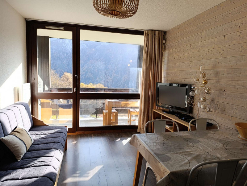 _clients_227321003_photos_56d_1250694